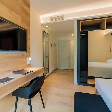 Hotell The Park Wellnessspa & Restaurant 4*