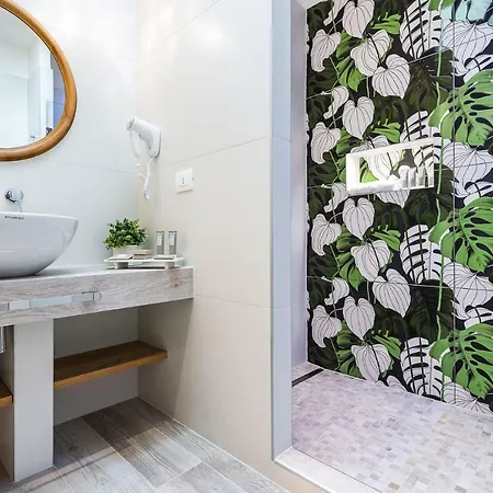 The Park Wellnessspa & Restaurant Hotell 4*