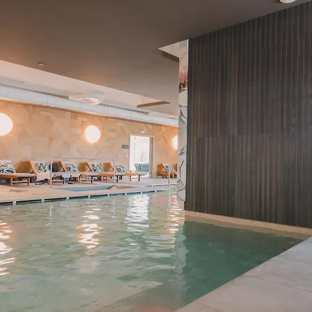 The Park Wellnessspa & Restaurant Hotel
