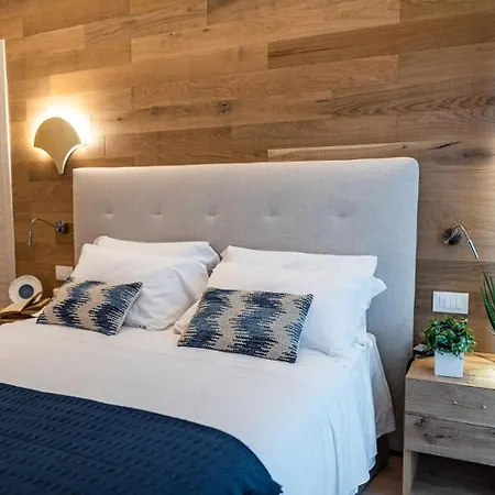 The Park Wellnessspa & Restaurant Hotel