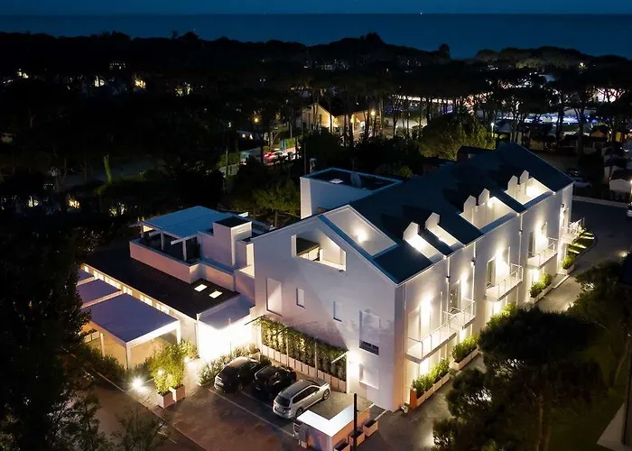 The Park Wellnessspa & Restaurant Otel 4*