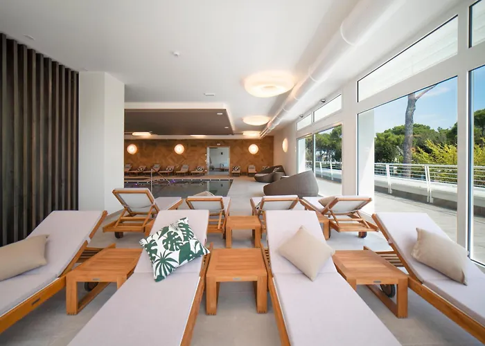 The Park Wellnessspa & Restaurant Otel 4*