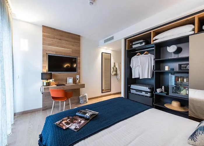 The Park Wellnessspa & Restaurant 4*